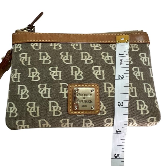 Dooney & Bourke Tan and Brown Monogram Wristlet - Picture 15 of 16